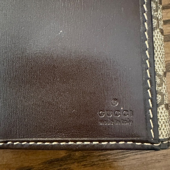 Gucci GG Canvas Leather Wallet - Picture 5 of 8
